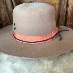 NEW! Rare Wyeth anchor boho boater
